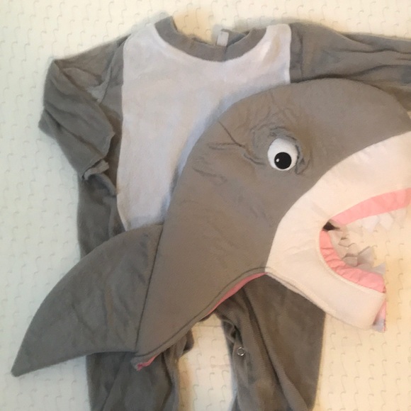 12 month shark costume